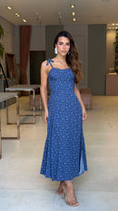 Vestido Mídi Pétala Floral + Brinde Exclusivo