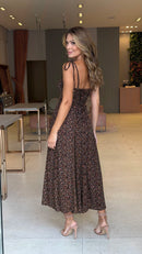 Vestido Mídi Pétala Floral + Brinde Exclusivo