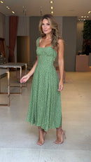 Vestido Mídi Pétala Floral + Brinde Exclusivo